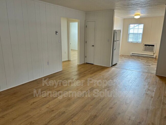 Building Photo - 117 Olive St