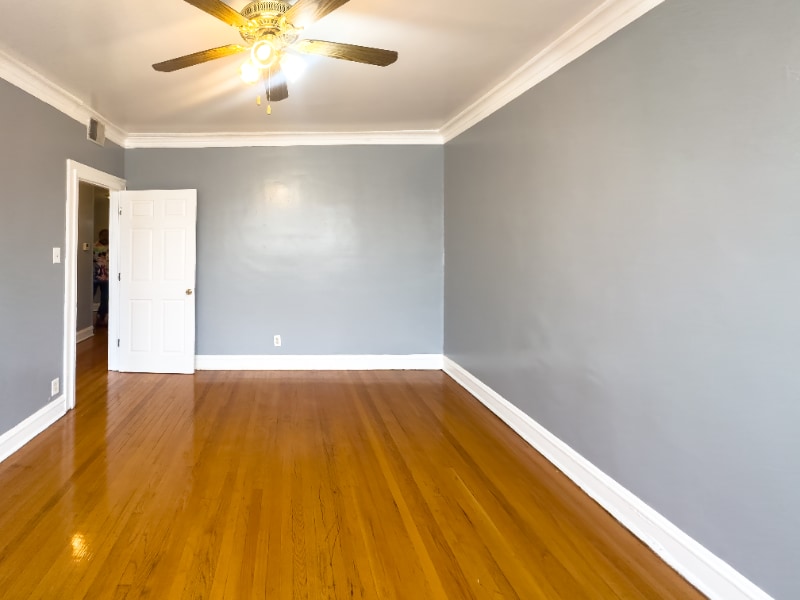 Building Photo - 8305 S Ashland Ave