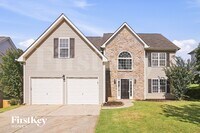 Building Photo - 123 Elba Dr