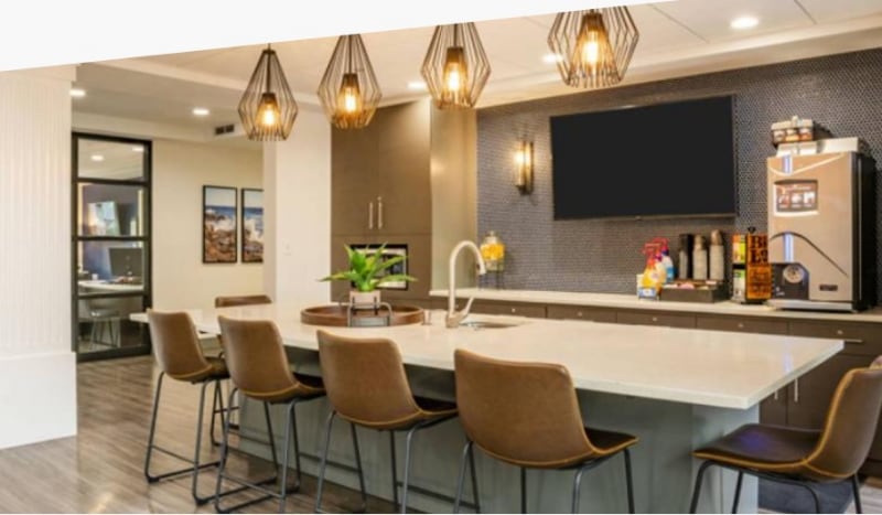 Building Photo - 1780 Broadway St