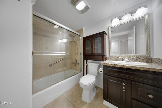 Building Photo - 4732 Radford Ave