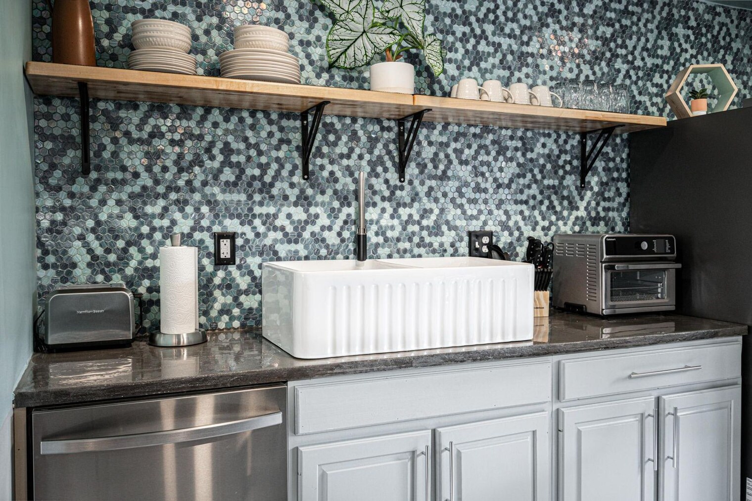 Building Photo - 5850 Devington Cir