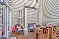 Building Photo - 20377 Cottswold Terrace