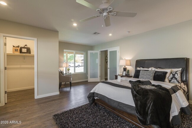 Building Photo - 2026 S El Camino Dr