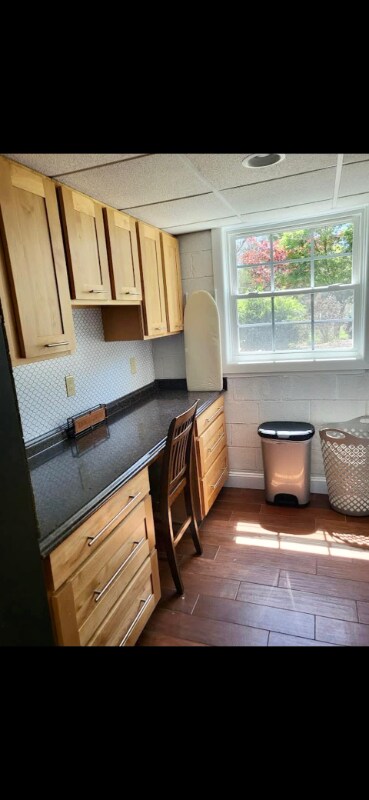 Building Photo - 202 Edgewater Dr