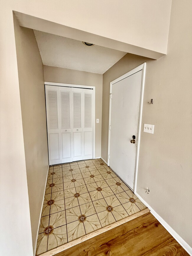 Building Photo - 2938 Lichen Ln