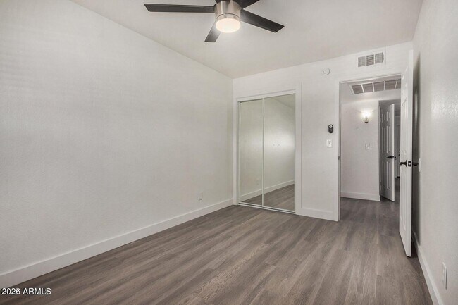 Building Photo - 18202 N Cave Creek Rd