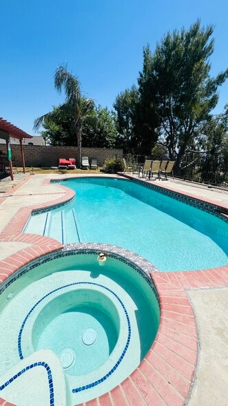 Building Photo - 27483 Pamplico Dr