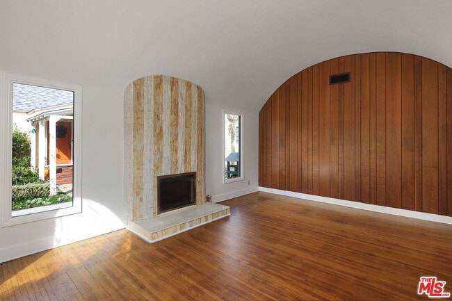 Building Photo - 2340 Camden Ave