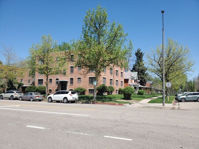 Building Photo - Laurel220 (KC-JF)