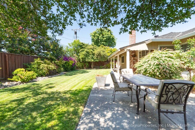 Building Photo - Remodeled single story Willow Glen home wi...