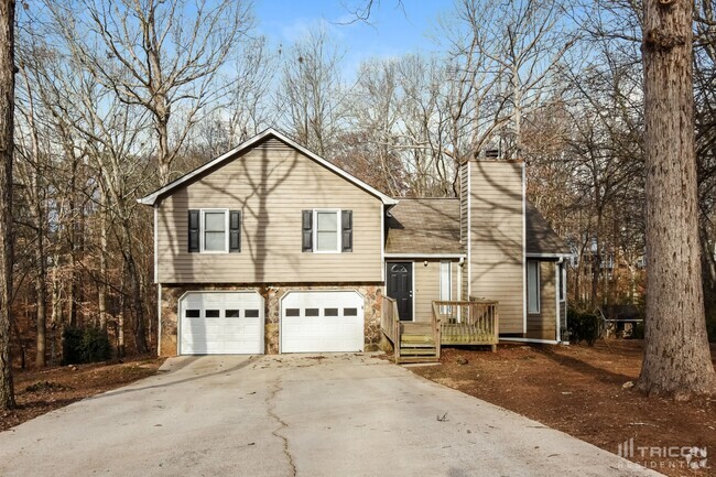 Building Photo - 151 Chantilly Ln