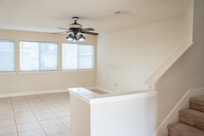 Building Photo - 20923 Patriot Park Ln