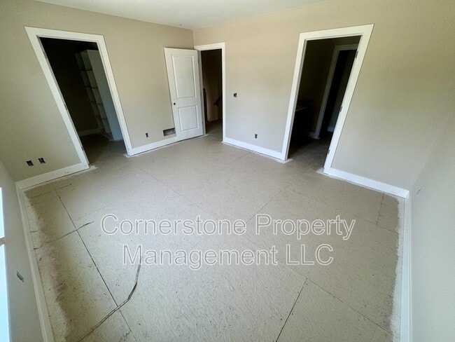Building Photo - 8522 Kickapoo St
