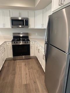 Building Photo - 4455-A Deveraux Place