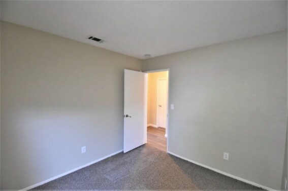 Building Photo - 922 Cypress St