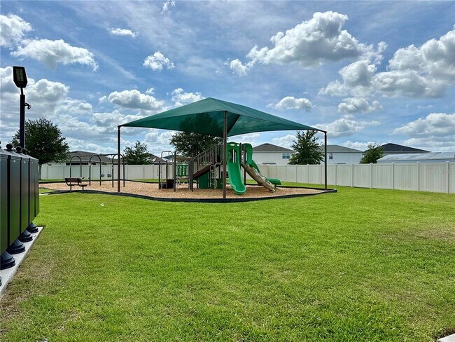 Building Photo - 212 Hamlet Lp