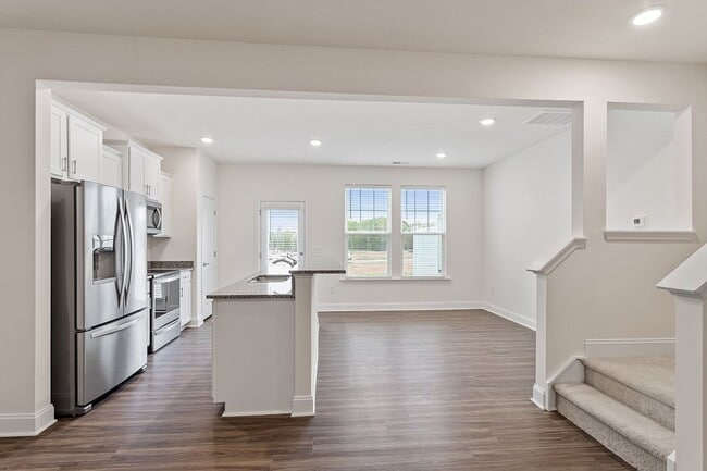 Building Photo - Beautiful 3-Bedroom Home in Desirable Clayton Community | Modern Finishes & Great Location