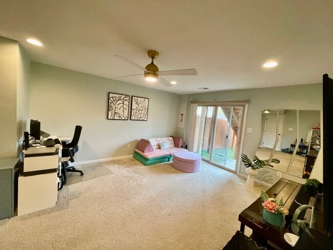 Building Photo - 7842 Wistar Woods Pl