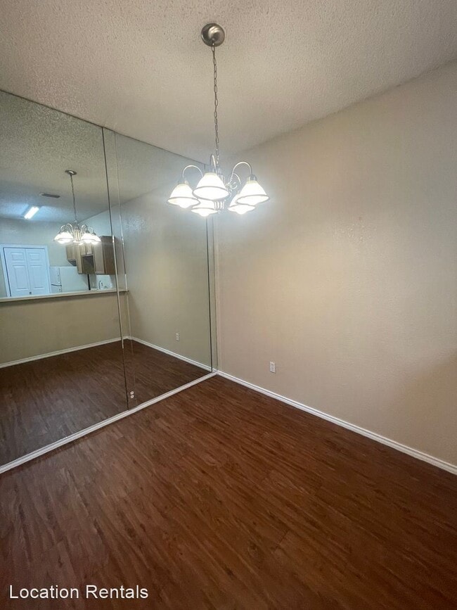 Building Photo - 2 br, 2 bath House - 5102 80th Street #106