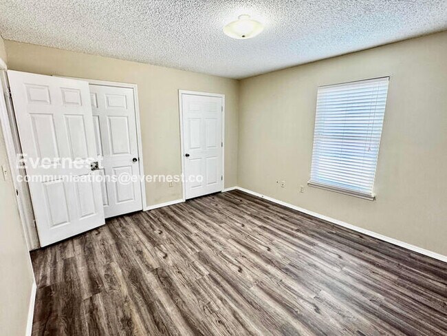 Building Photo - 6804 S 78th E Ave