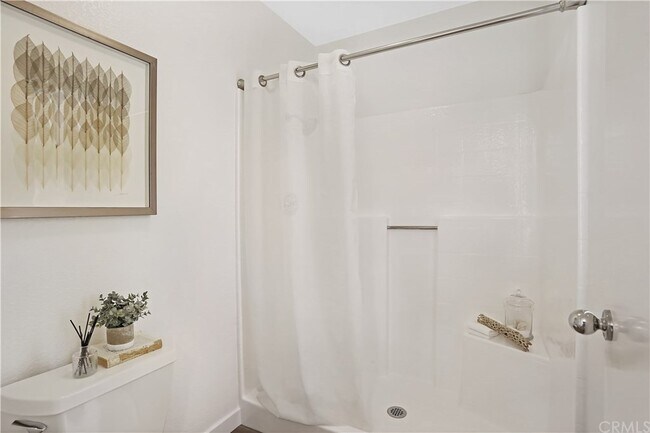 Building Photo - 1 Sandalwood