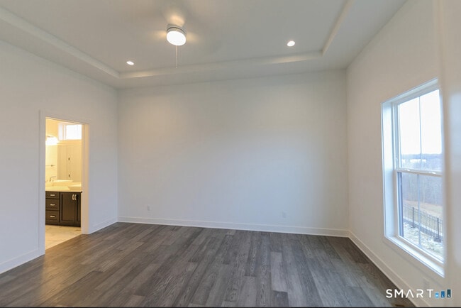 Building Photo - 35 Lookout Rdg