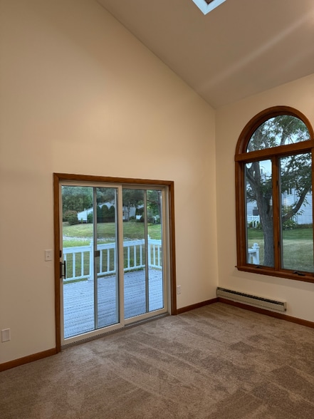 Building Photo - 42 Parkington Cir