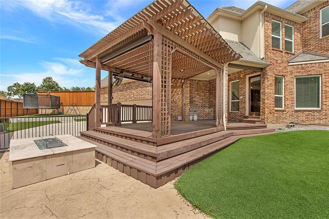 Building Photo - 4501 Redwood Ct