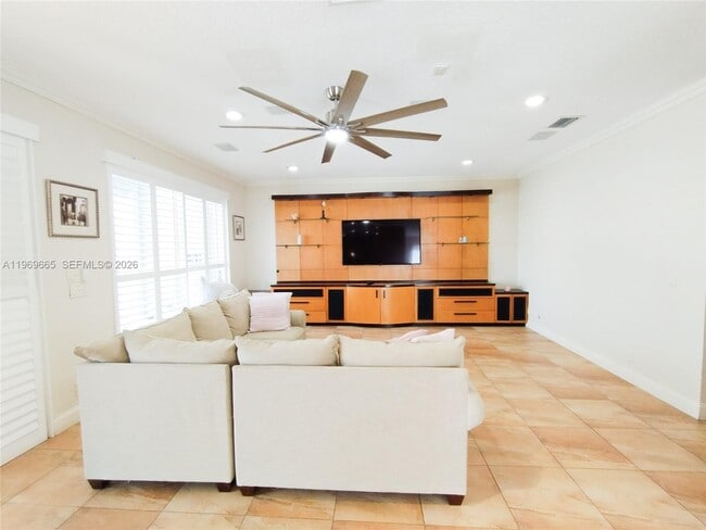 Building Photo - 18243 Blue Lake Way