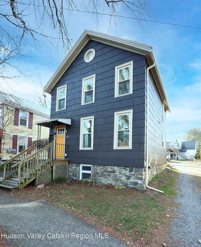 Building Photo - 353 Washington Ave