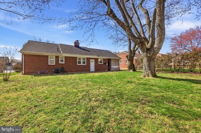 Building Photo - 107 Alders Dr