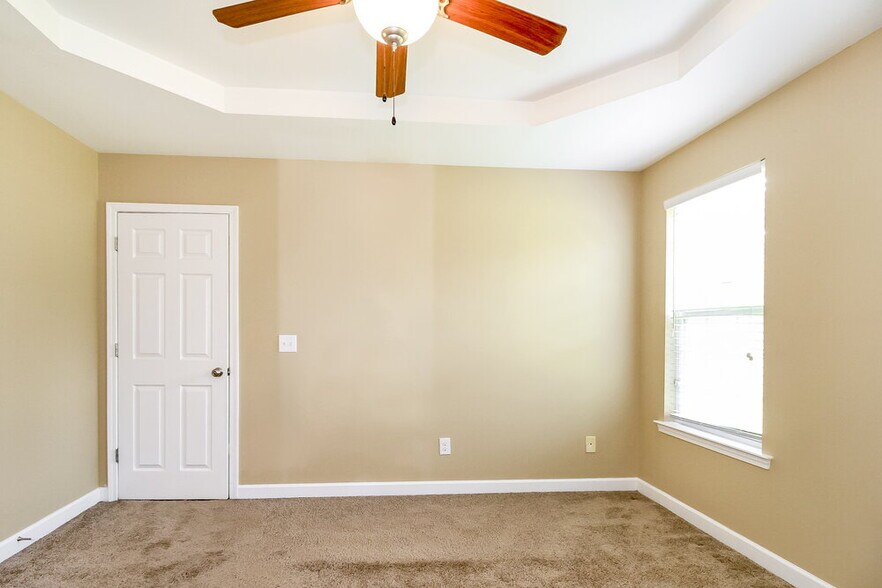 Building Photo - 110 Konnoak Village Cir