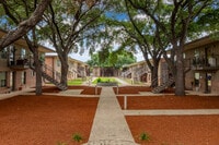 Oak Grove with Pecan Shell Mulch - Dot Commons