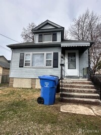 Building Photo - 28 Bird Ave