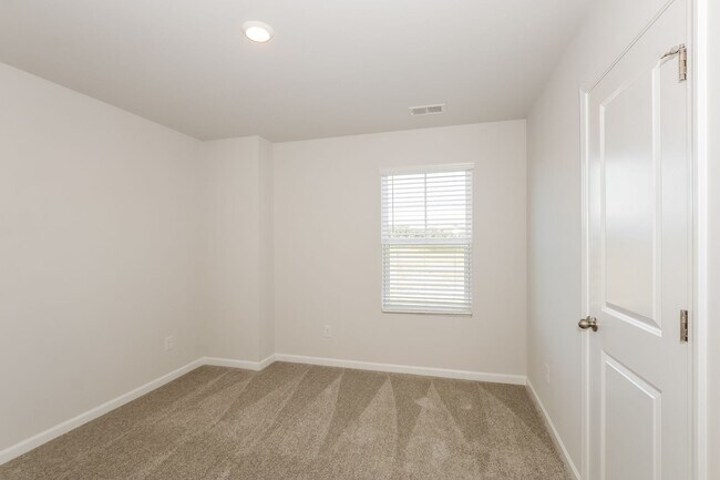 Building Photo - 313 Parkington Ln