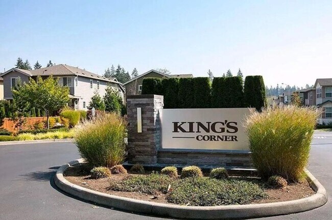 Building Photo - Beautiful 3 bed Home in Bothell in sought after Kings corner community!!