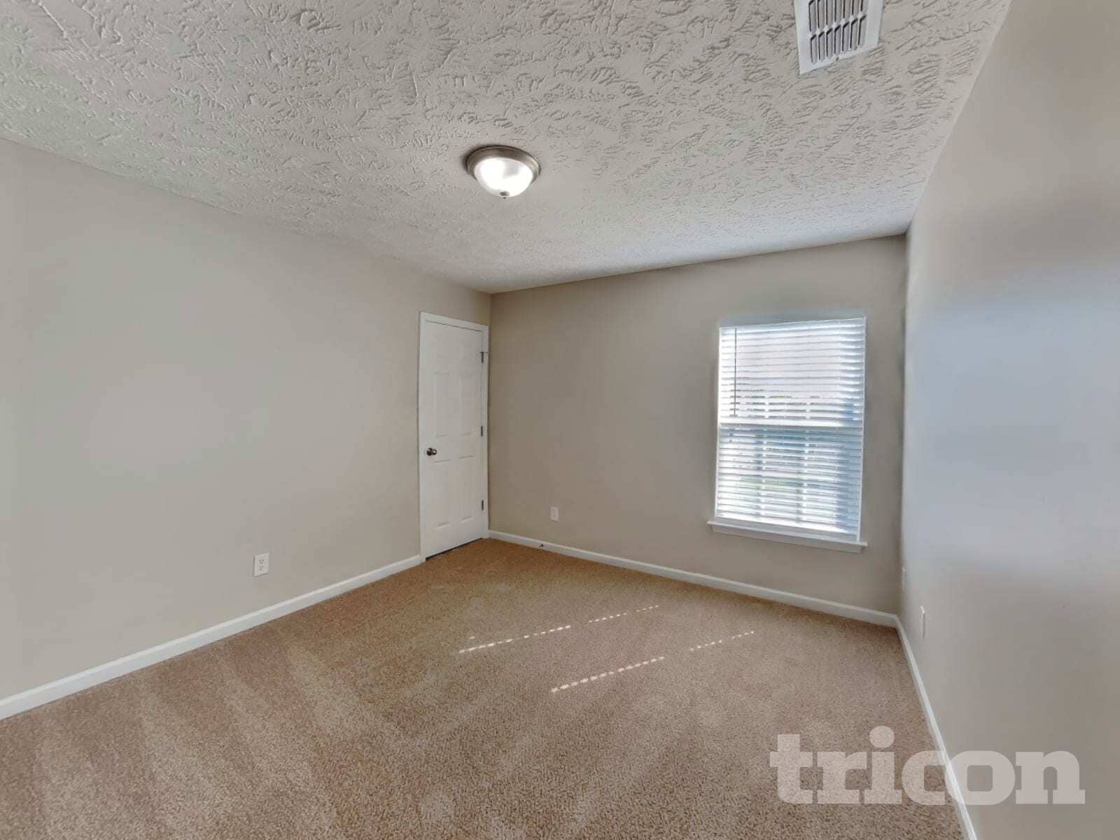 Building Photo - 2037 Red Jacket Trace