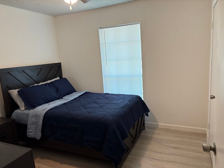 Building Photo - 724 Melinda Dr