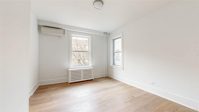 Building Photo - 148-09 Northern Blvd