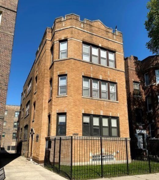 Building Photo - 8236 S Ellis Ave