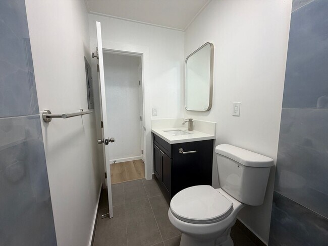 Building Photo - 509 Kawainui St