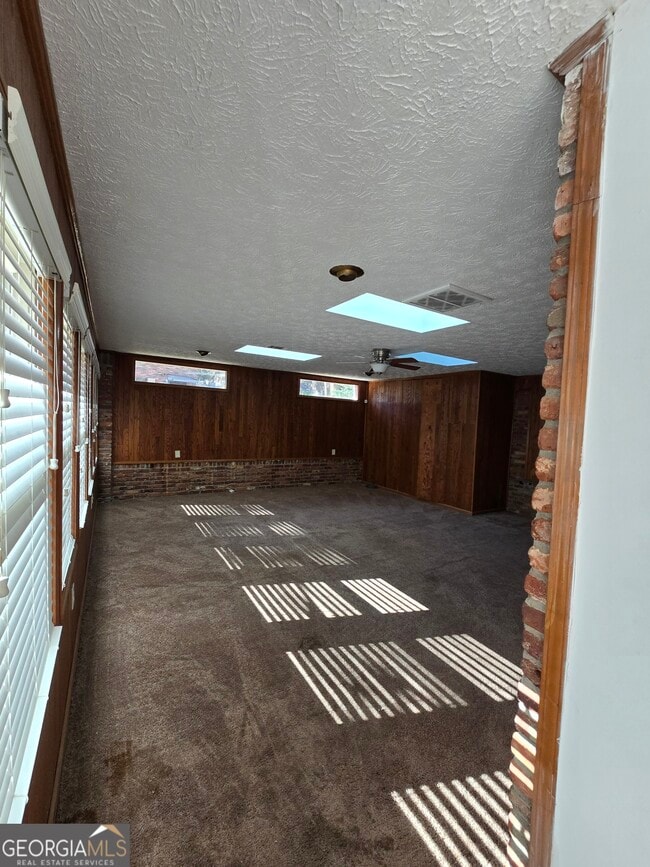 Building Photo - 170 Port Antonio Ct SW