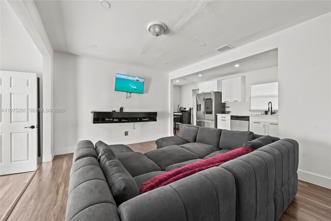 Building Photo - 919 NW 66th St