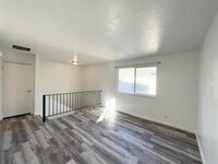 Building Photo - 4742 W Arlington Park Dr