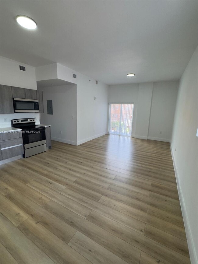 Building Photo - 1534 NW 1st St