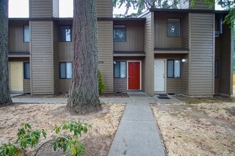 Building Photo - Updated Townhouse with Garage, Patio, DW, WD + FIREPLACE!!