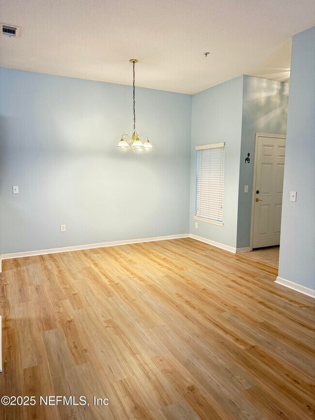 Building Photo - 13832 Herons Landing Way