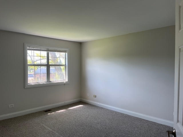 Building Photo - 11 Foxcroft Rd