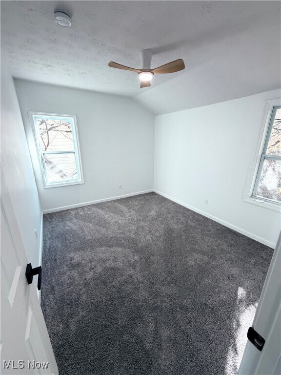 Building Photo - 10714 Greenlawn Ave